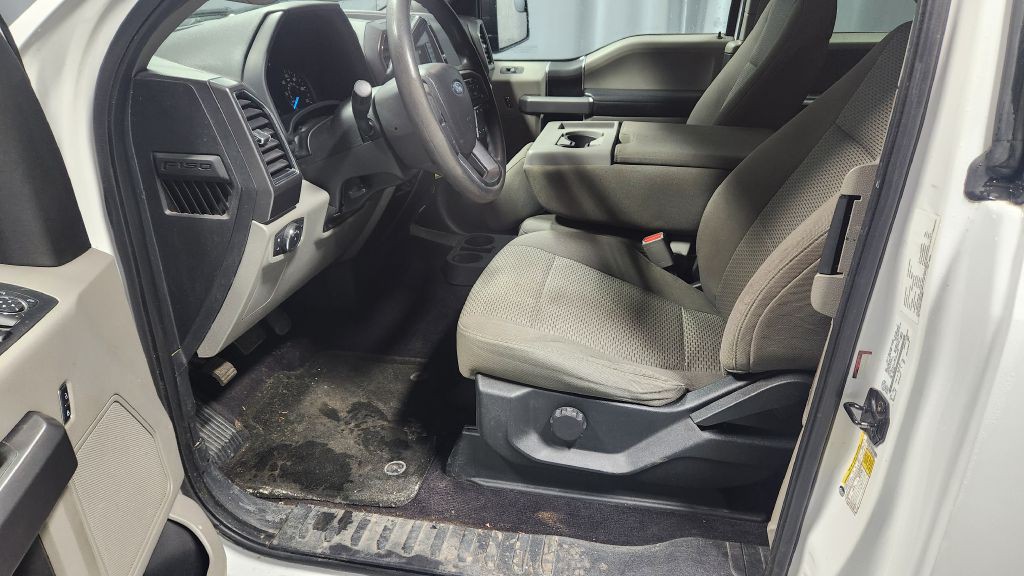 2017 Ford F-150 Image 8