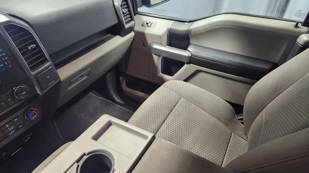 2017 Ford F-150 Image 16