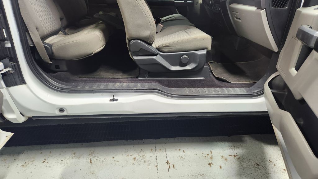 2017 Ford F-150 Image 51