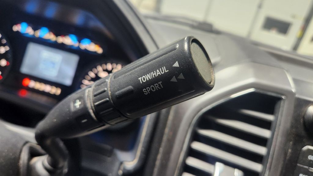 2017 Ford F-150 Image 76