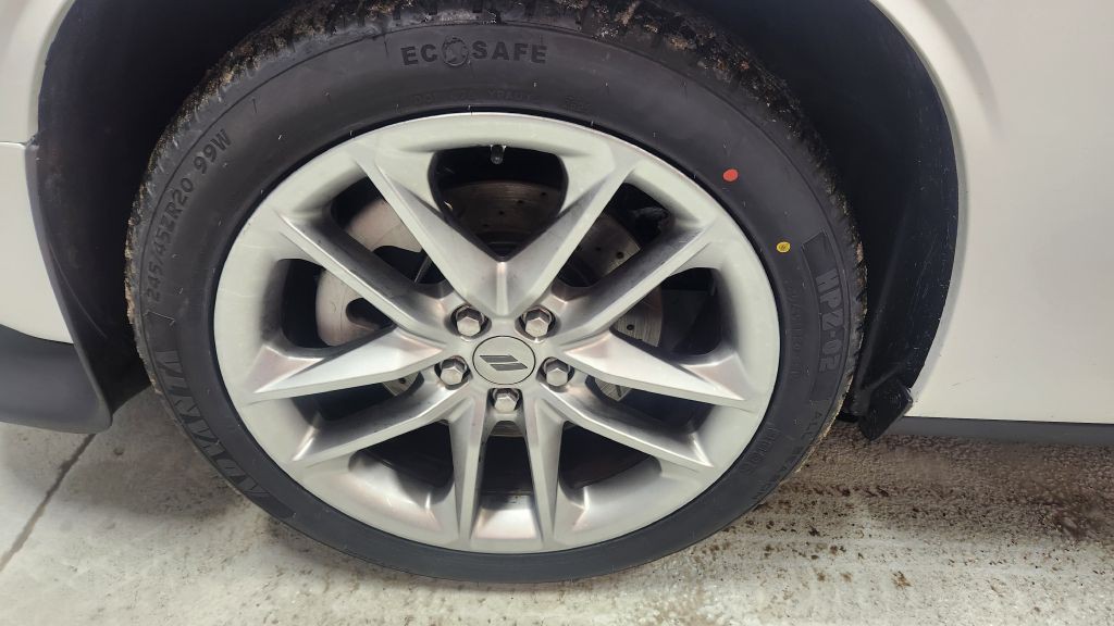 2022 Dodge Challenger Image 17