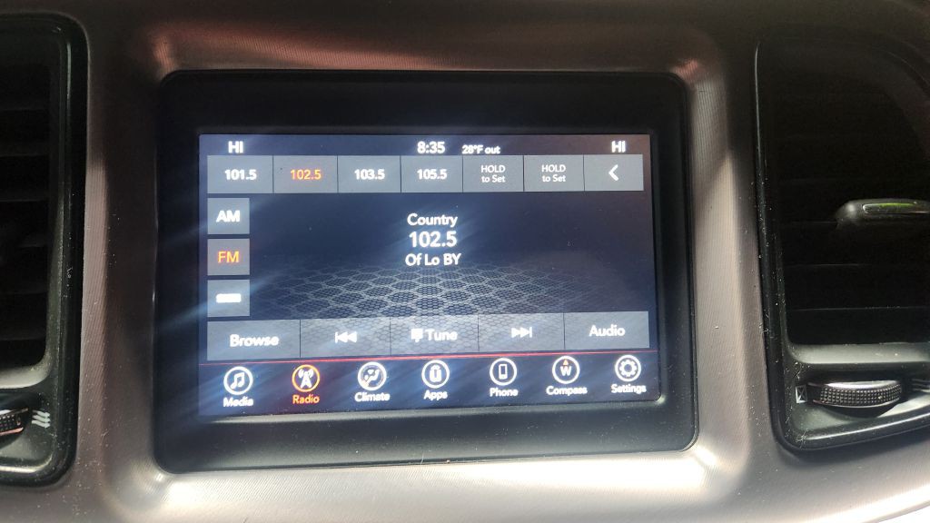 2022 Dodge Challenger Image 40