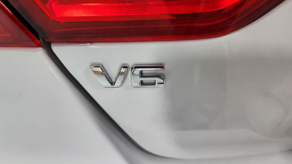 2018 Chevrolet Impala Image 5