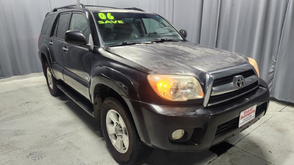 2006 Toyota 4Runner Image 34