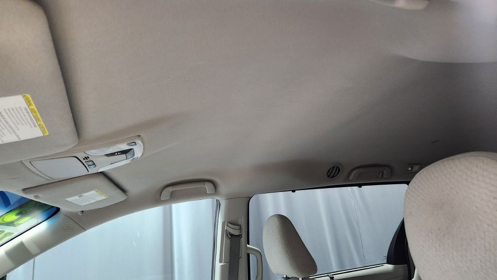 2013 Toyota Sienna Image 21