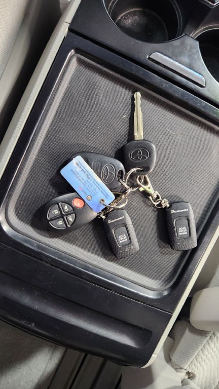 2013 Toyota Sienna Image 61