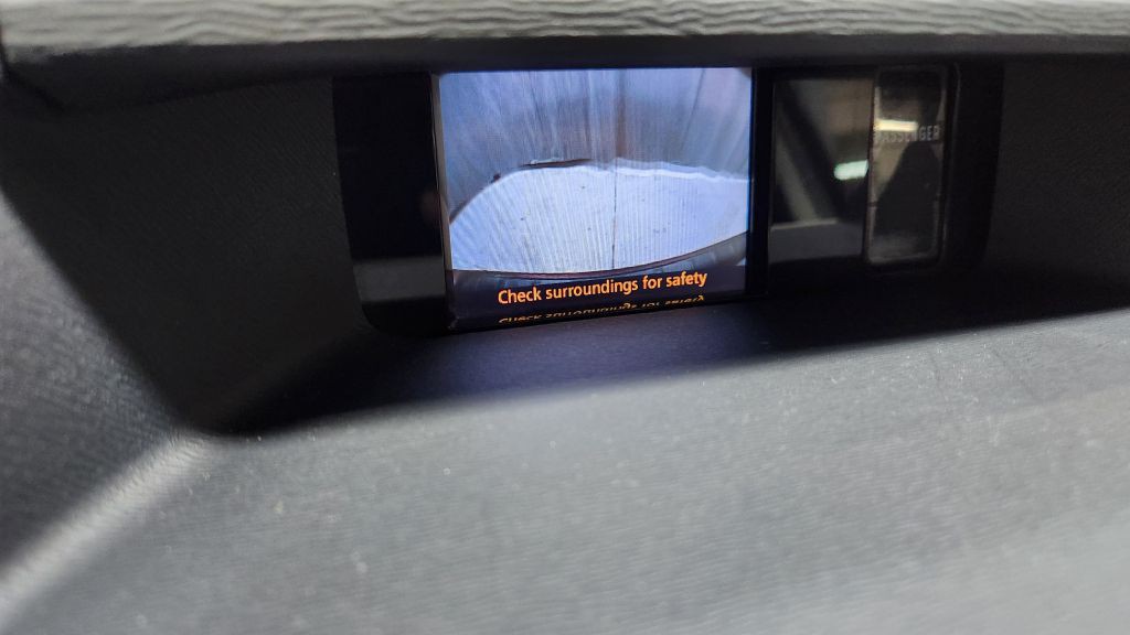 2013 Toyota Sienna Image 64