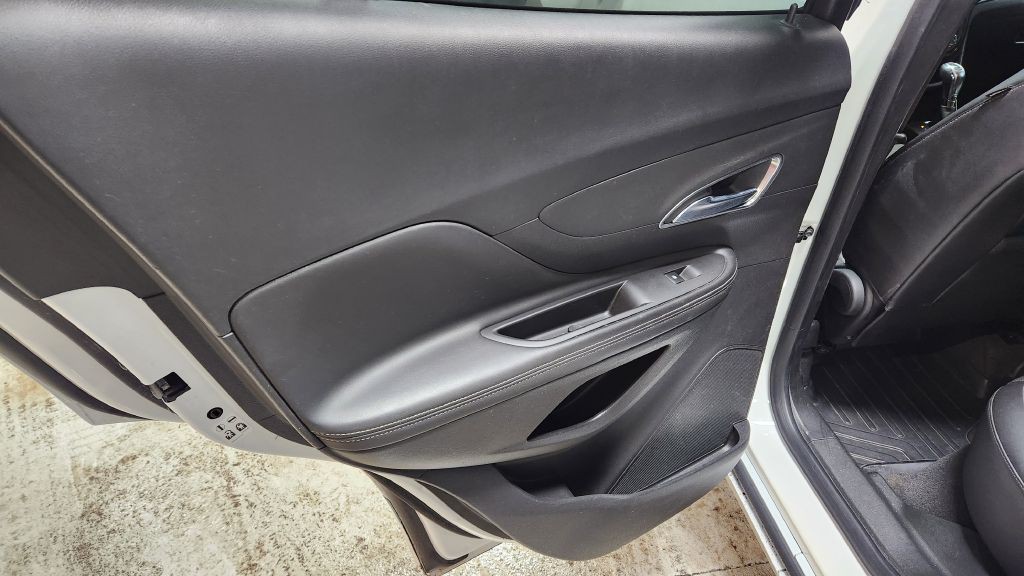 2016 Buick Enclave Image 8