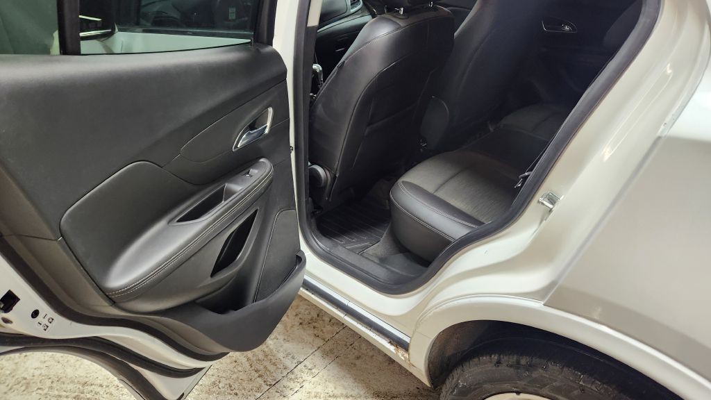 2016 Buick Enclave Image 10