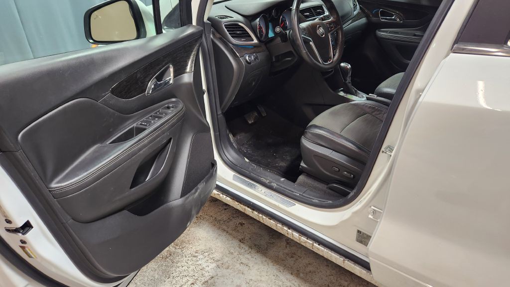 2016 Buick Enclave Image 17