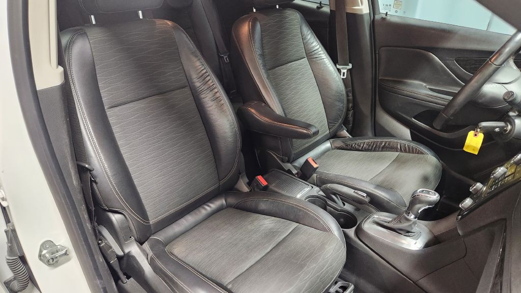 2016 Buick Enclave Image 41