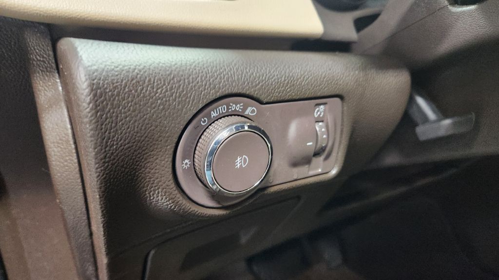 2016 Buick Verano Image 21