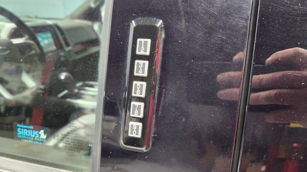 2017 Ford F-150 Image 24