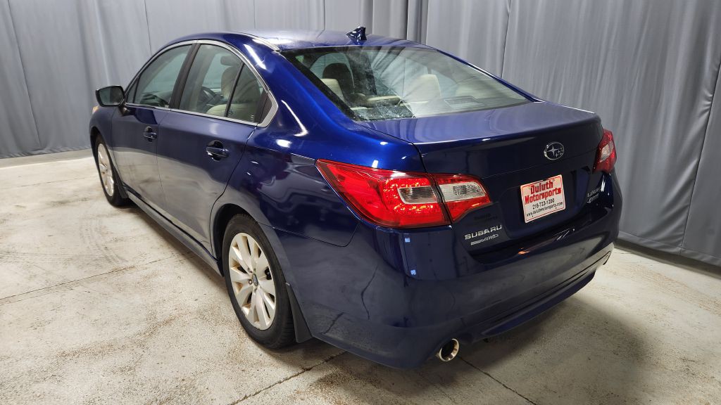 2016 Subaru Legacy Image 3