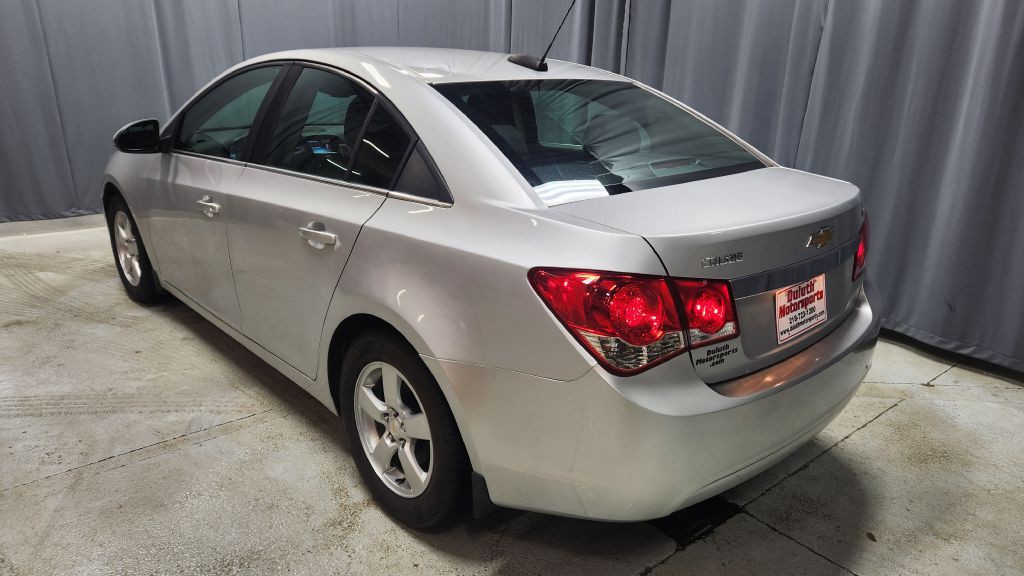2016 Chevrolet Cruze Image 3
