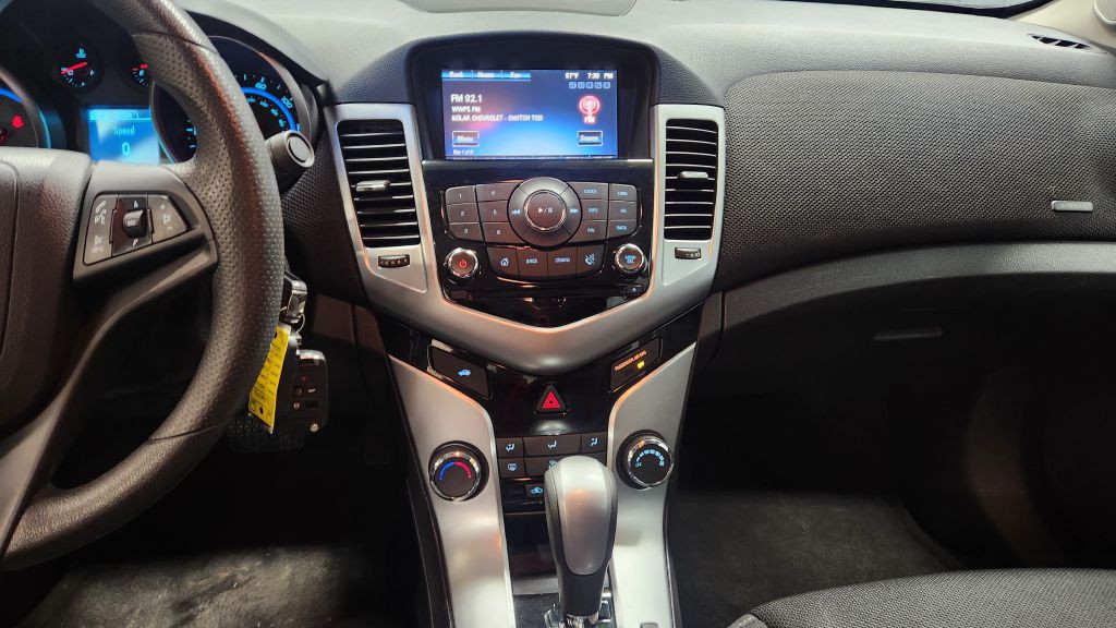 2016 Chevrolet Cruze Image 13