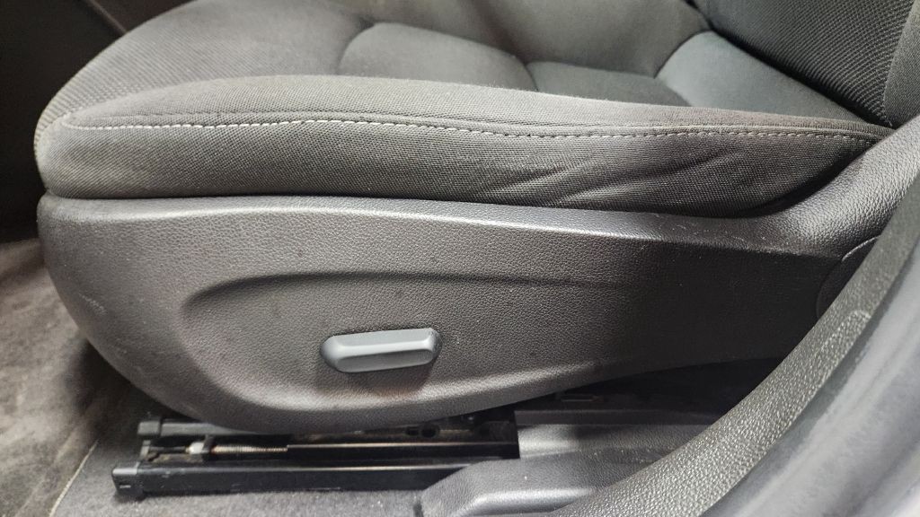 2016 Chevrolet Cruze Image 18