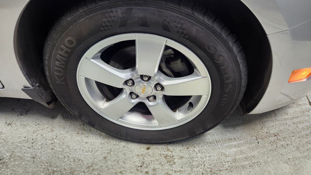 2016 Chevrolet Cruze Image 26