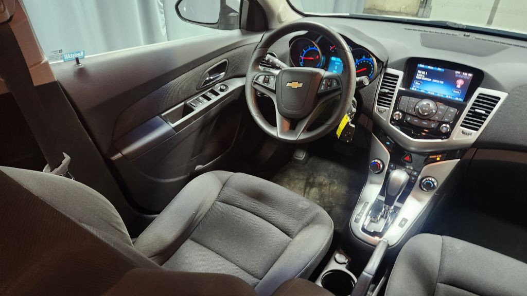 2016 Chevrolet Cruze Image 37