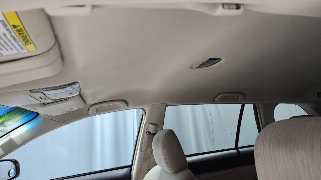 2014 Subaru Outback Image 23