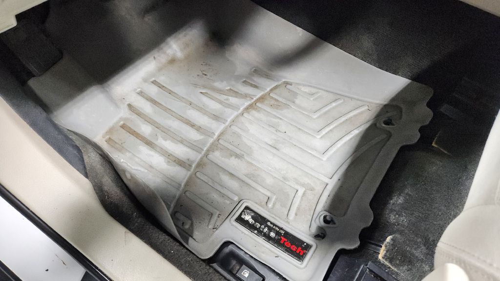 2014 Subaru Outback Image 25