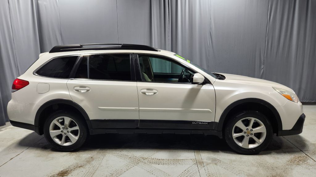 2014 Subaru Outback Image 37