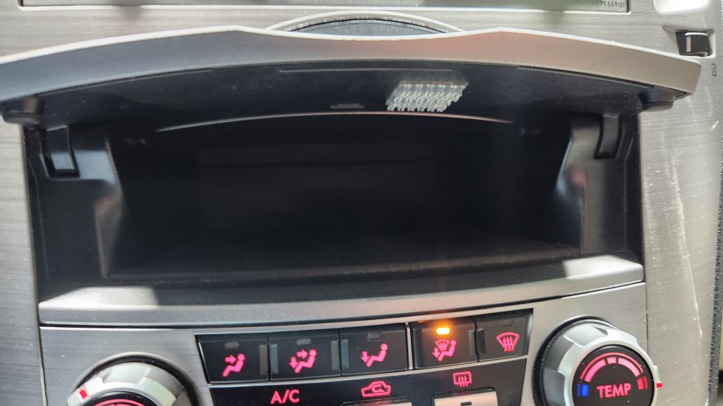 2014 Subaru Outback Image 54