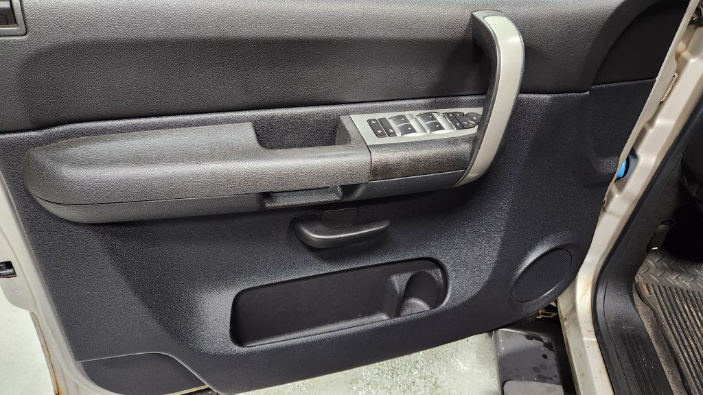 2009 Chevrolet Silverado 1500 Image 48