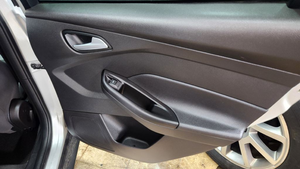 2014 Ford Focus Image 4