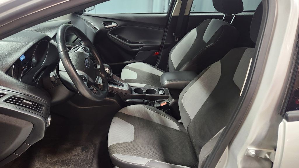 2014 Ford Focus Image 28