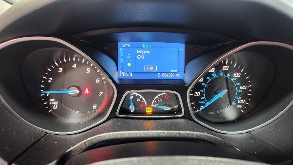 2014 Ford Focus Image 32