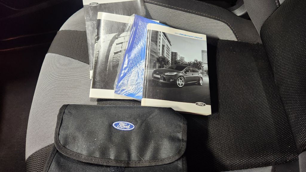 2014 Ford Focus Image 35