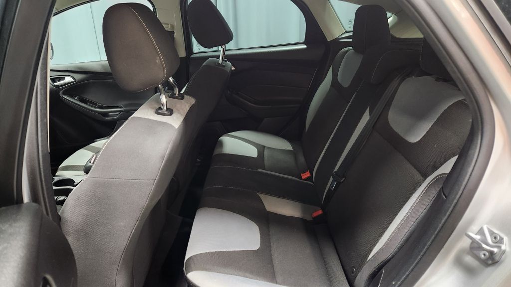 2014 Ford Focus Image 36