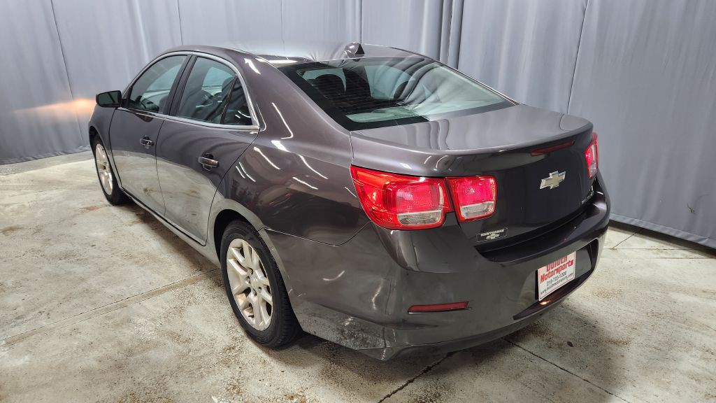 2013 Chevrolet Malibu Image 3