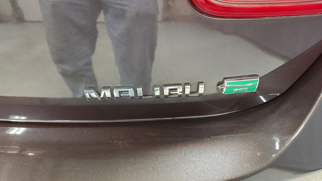 2013 Chevrolet Malibu Image 5