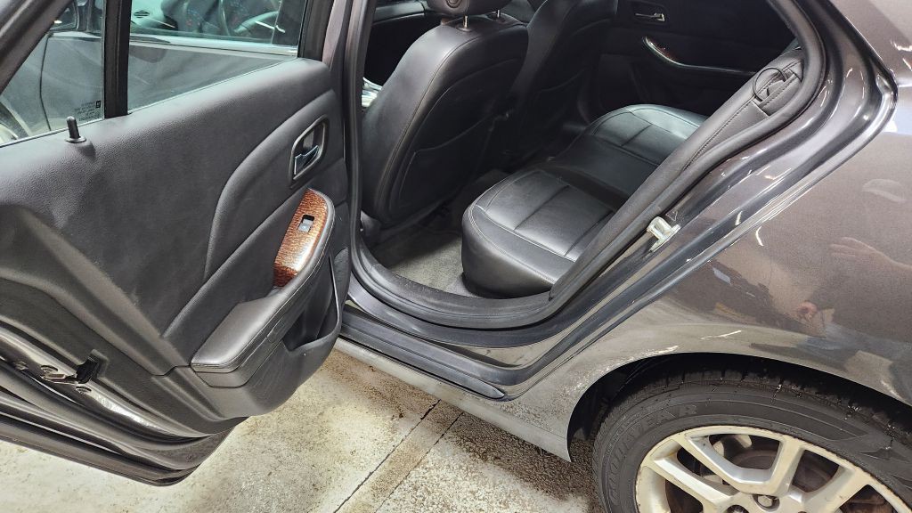 2013 Chevrolet Malibu Image 10