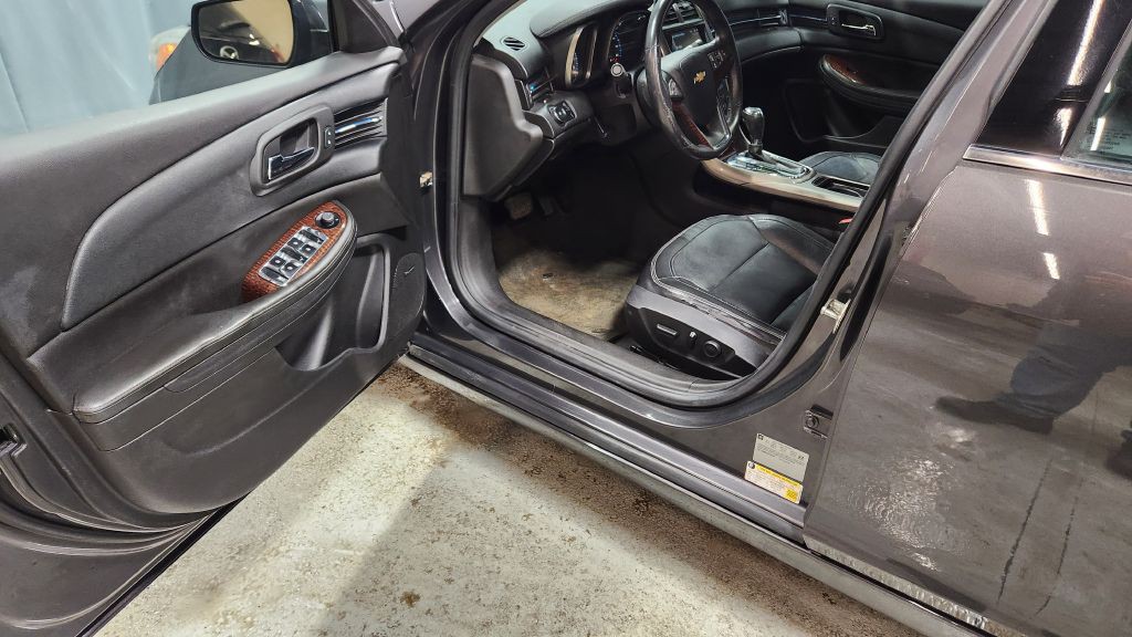 2013 Chevrolet Malibu Image 17