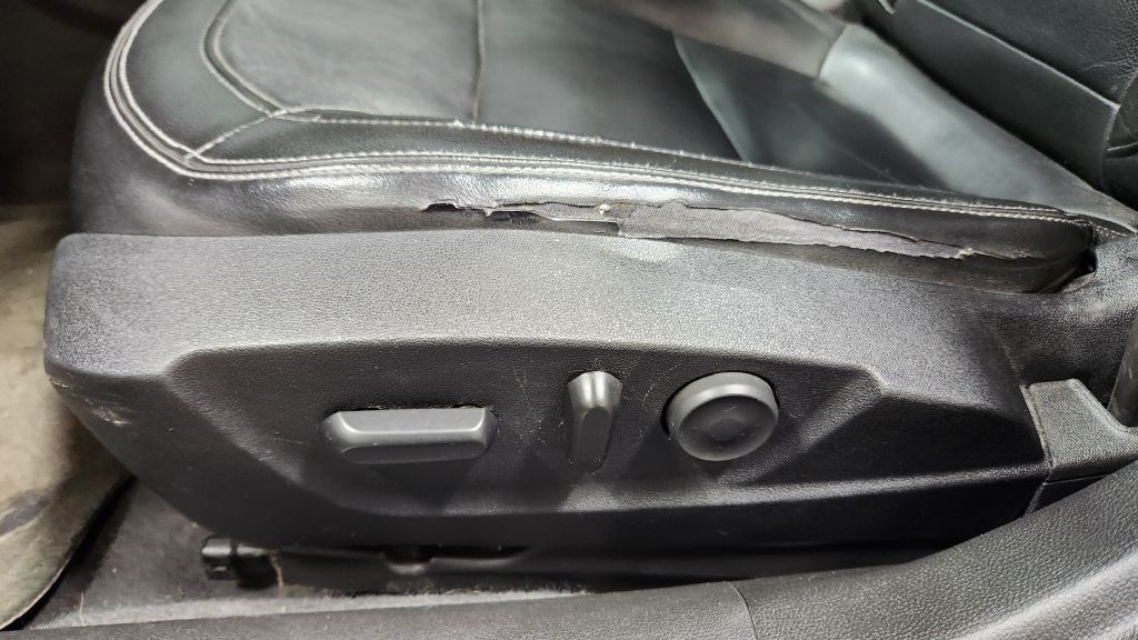 2013 Chevrolet Malibu Image 18