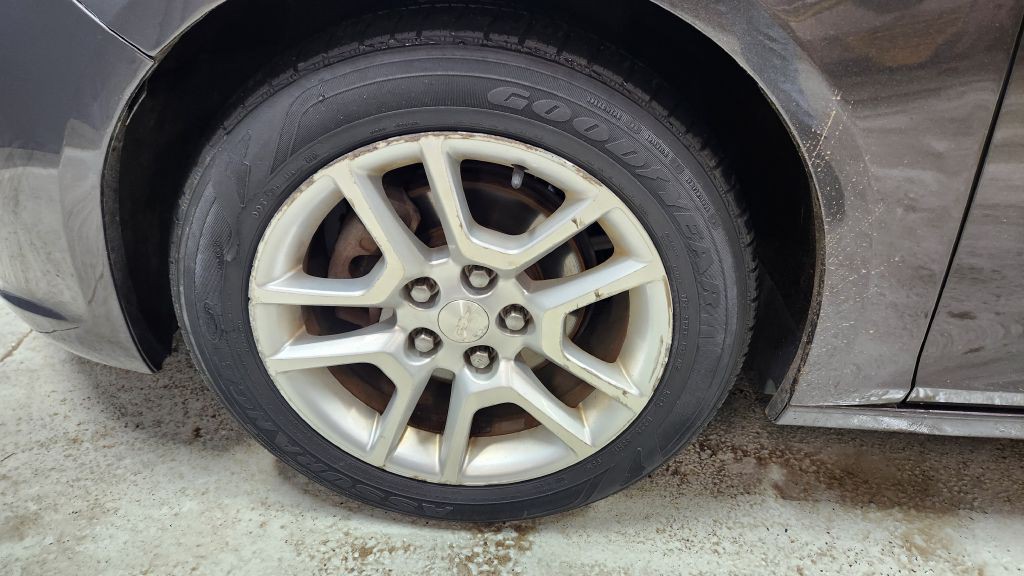 2013 Chevrolet Malibu Image 20