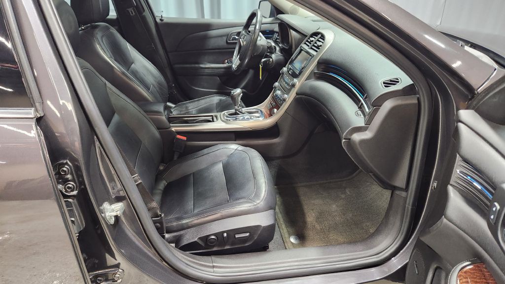 2013 Chevrolet Malibu Image 36