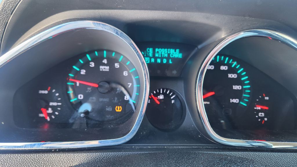 2012 Chevrolet Traverse Image 3