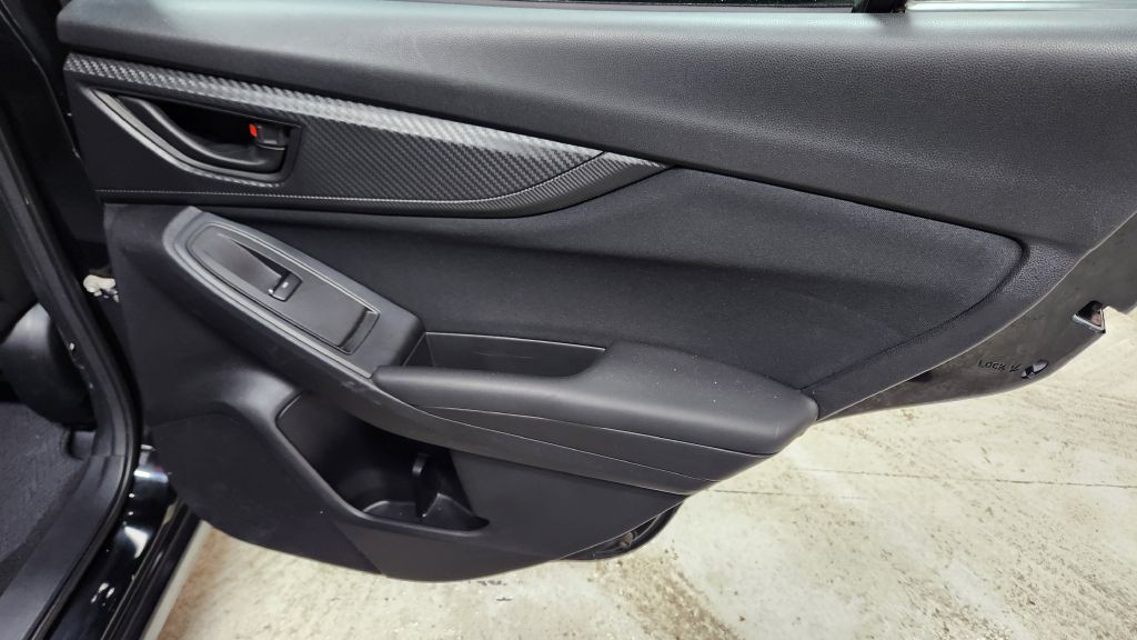 2017 Subaru Impreza Image 39