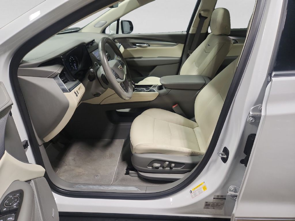 2023 Cadillac XT5 Image 10