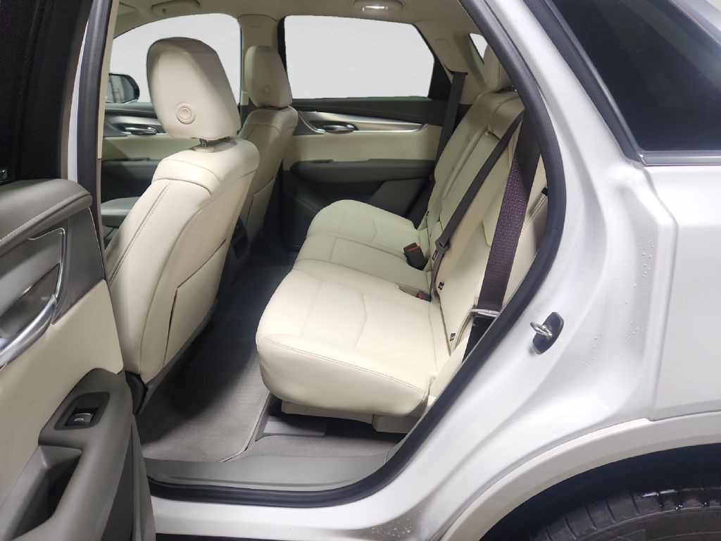 2023 Cadillac XT5 Image 13