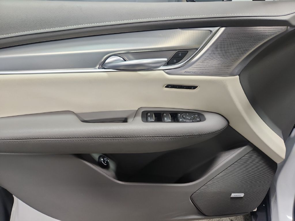 2023 Cadillac XT5 Image 17