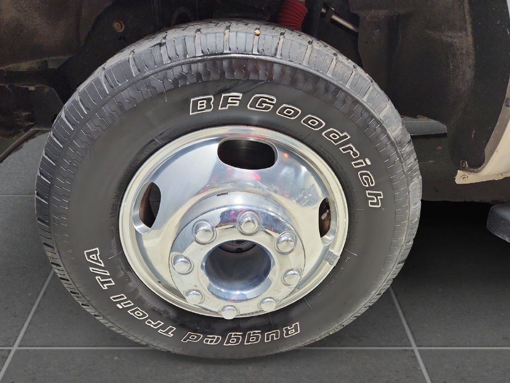 2012 Ford F-350 Image 9