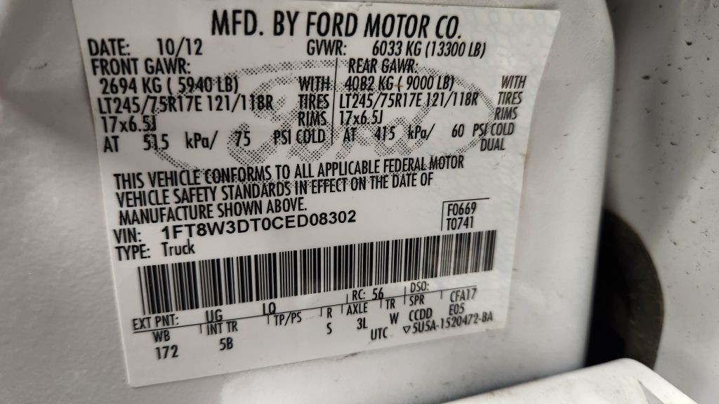 2012 Ford F-350 Image 31