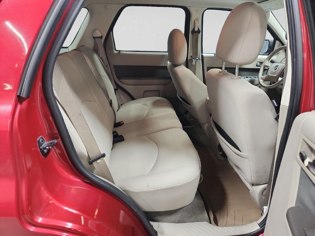 2009 Mercury Mariner Image 18