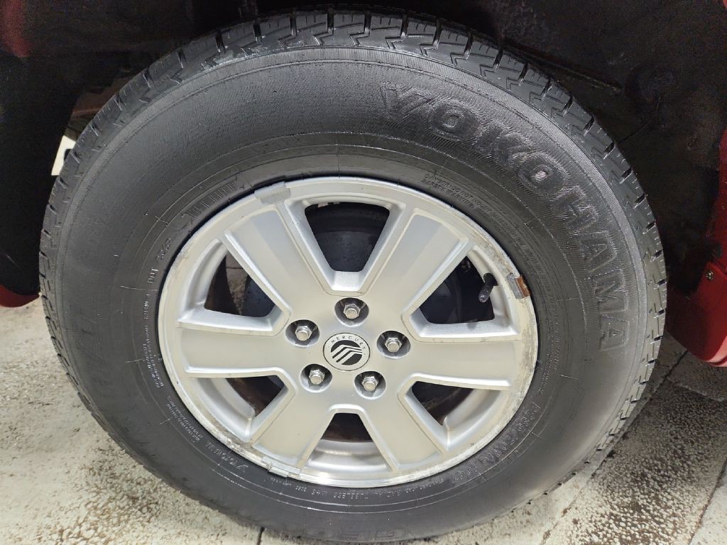 2009 Mercury Mariner Image 28