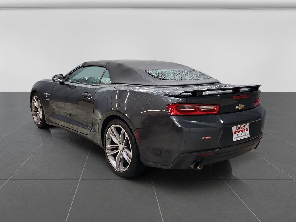 2017 Chevrolet Camaro Image 3